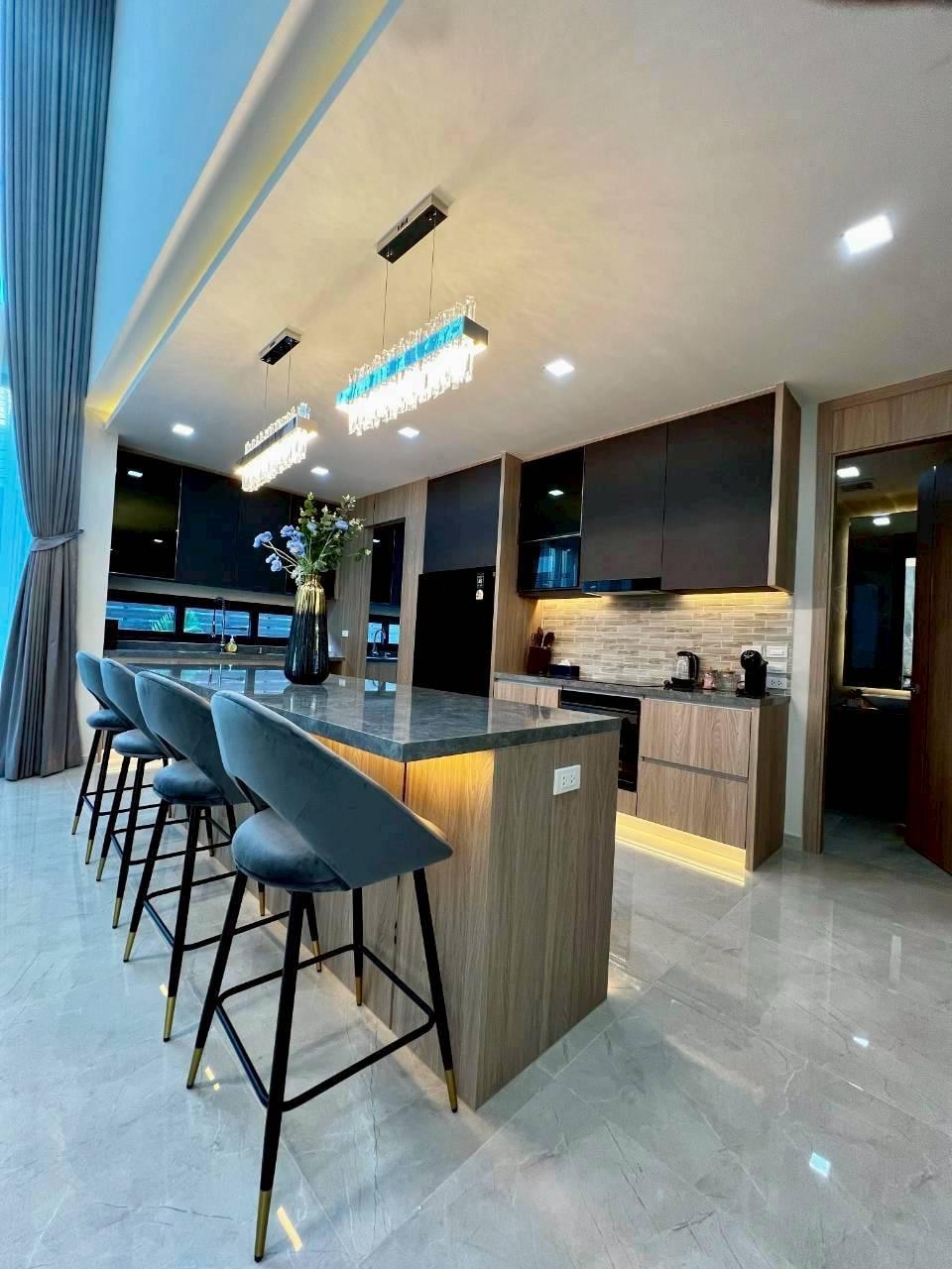 Brand New Modern Luxury 5 Bed 6 Bath Pool Villa In East Pattaya photo 27