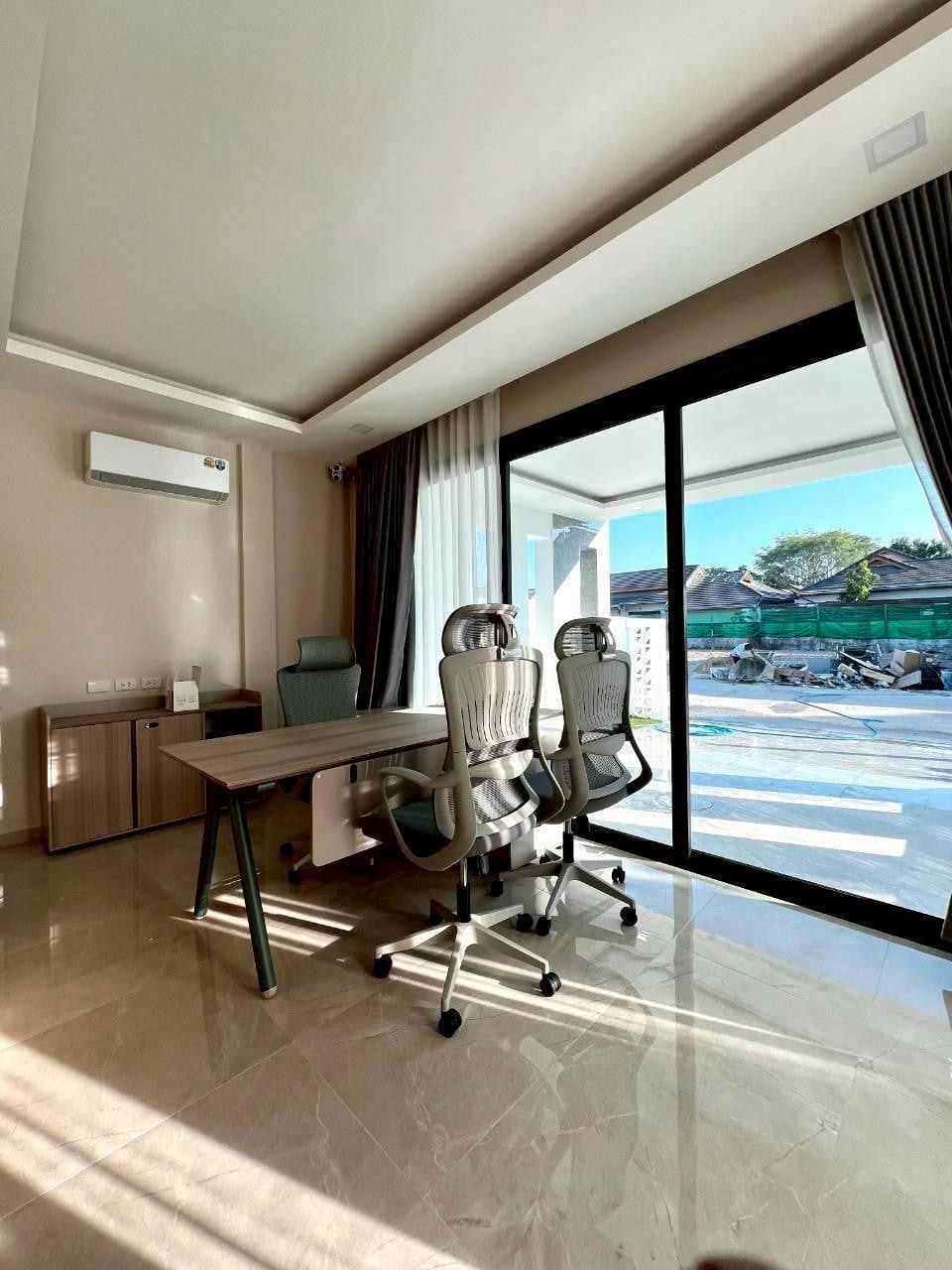 Brand New Modern Luxury 5 Bed 6 Bath Pool Villa In East Pattaya photo 47