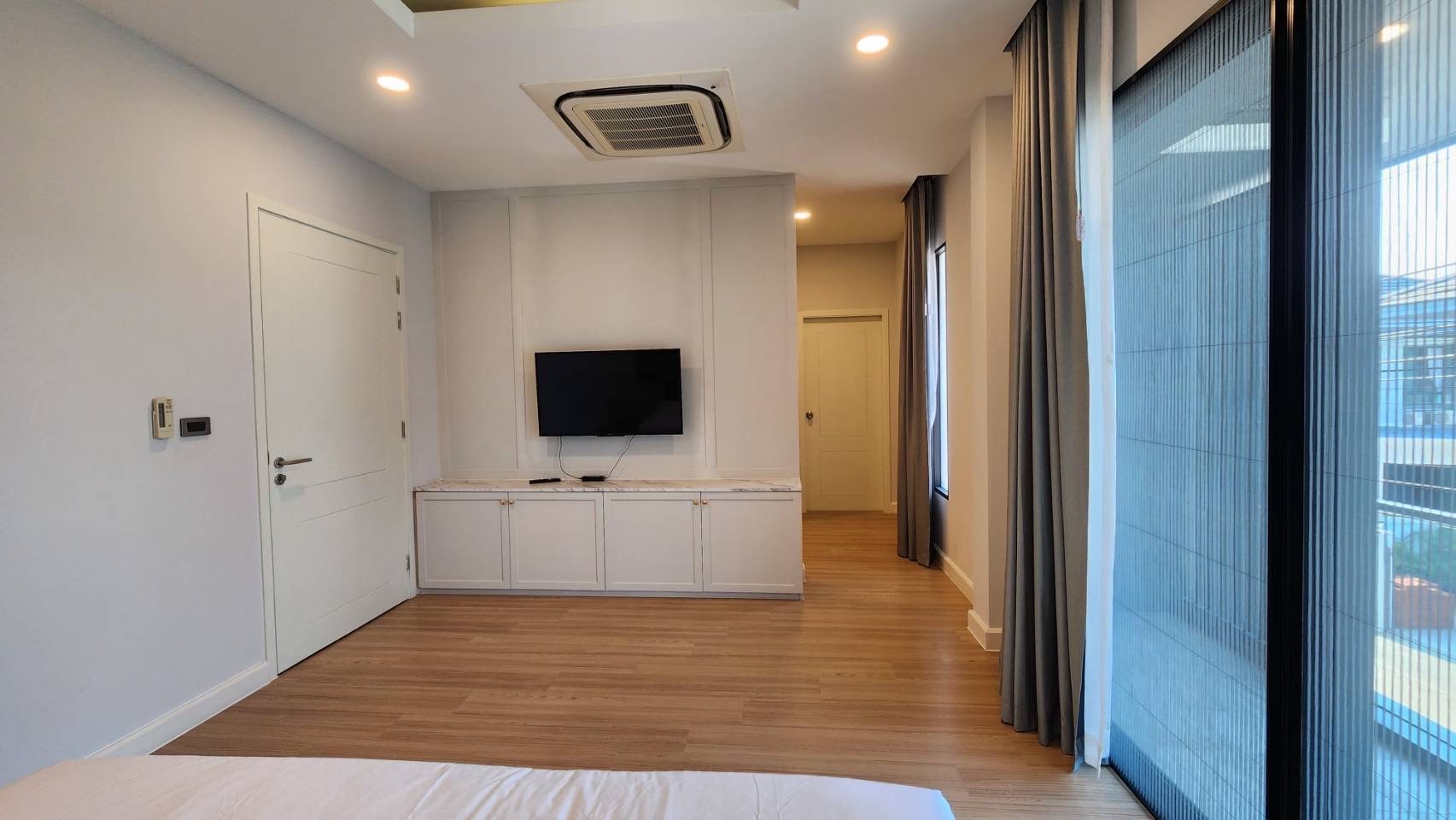 2 - story 3 Bedrooms House For Rent In East Pattaya photo 25