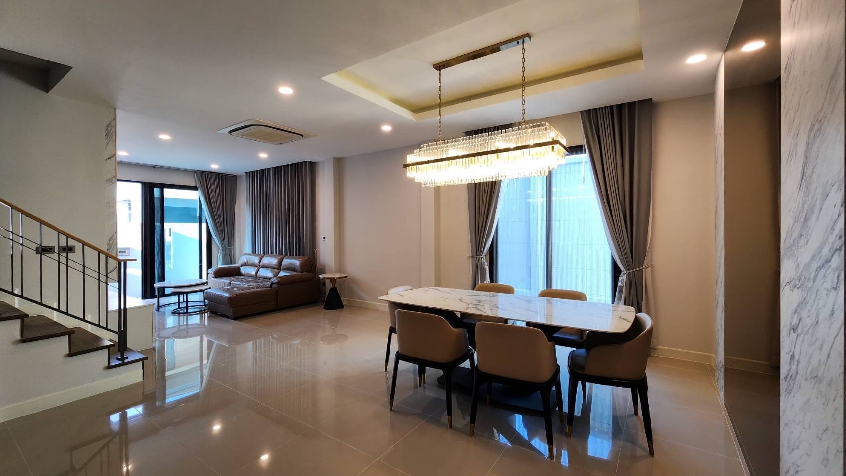 2 - story 3 Bedrooms House For Rent In East Pattaya photo 36