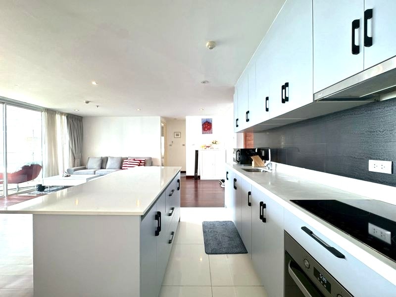 The View Cosy Beach Sea View Condo For Sale photo 20
