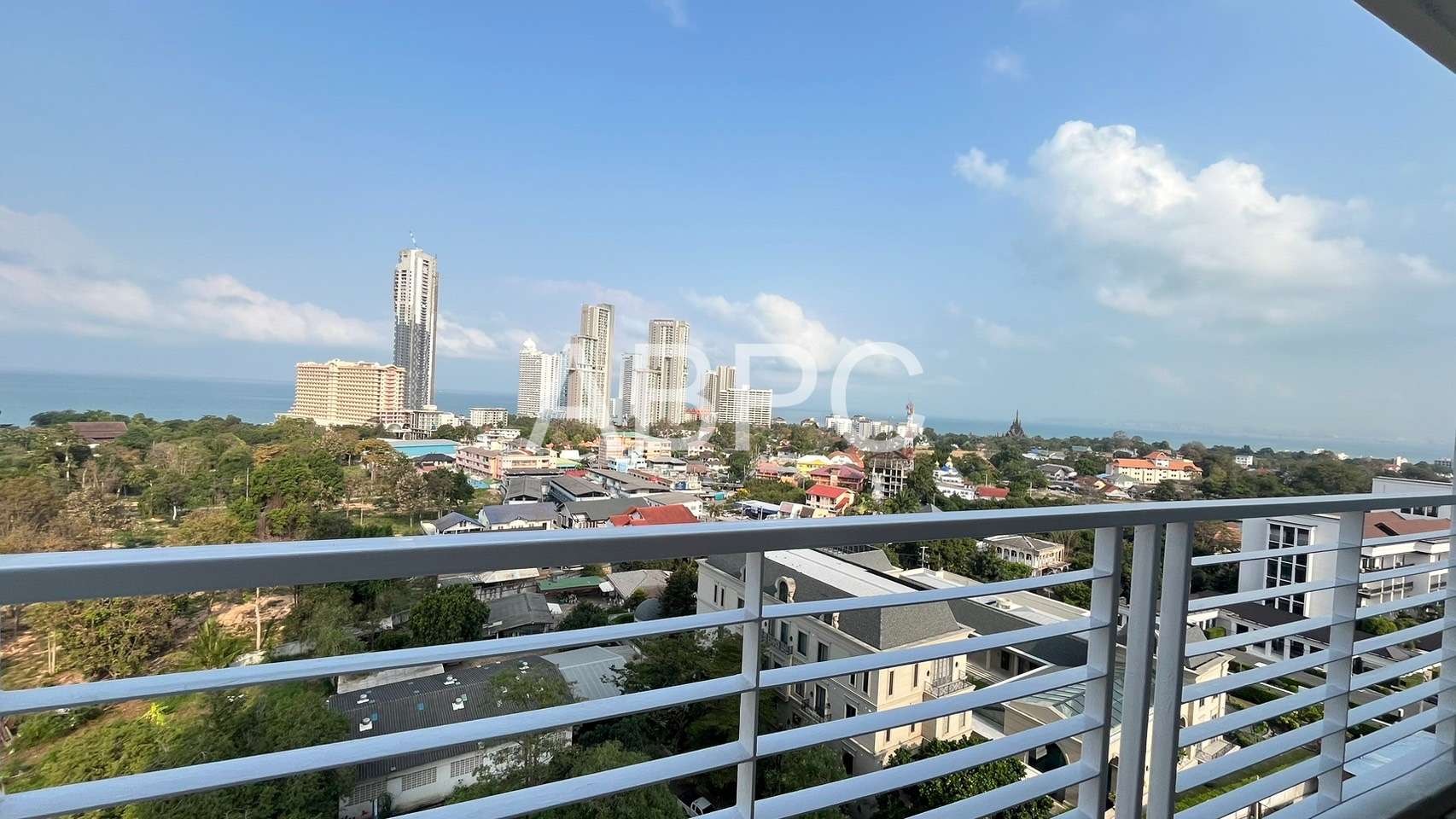 Ocean View 1 Bed 2 Bath Condo in Wongamat photo 7