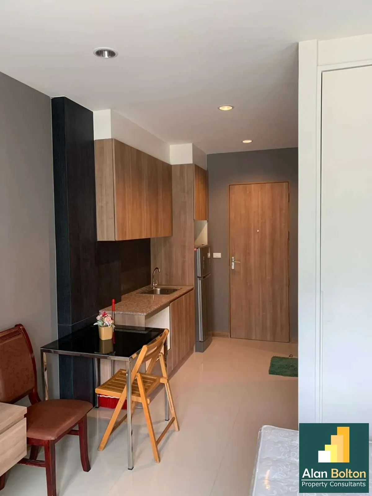 Condo For Sale In Jomtien photo 5