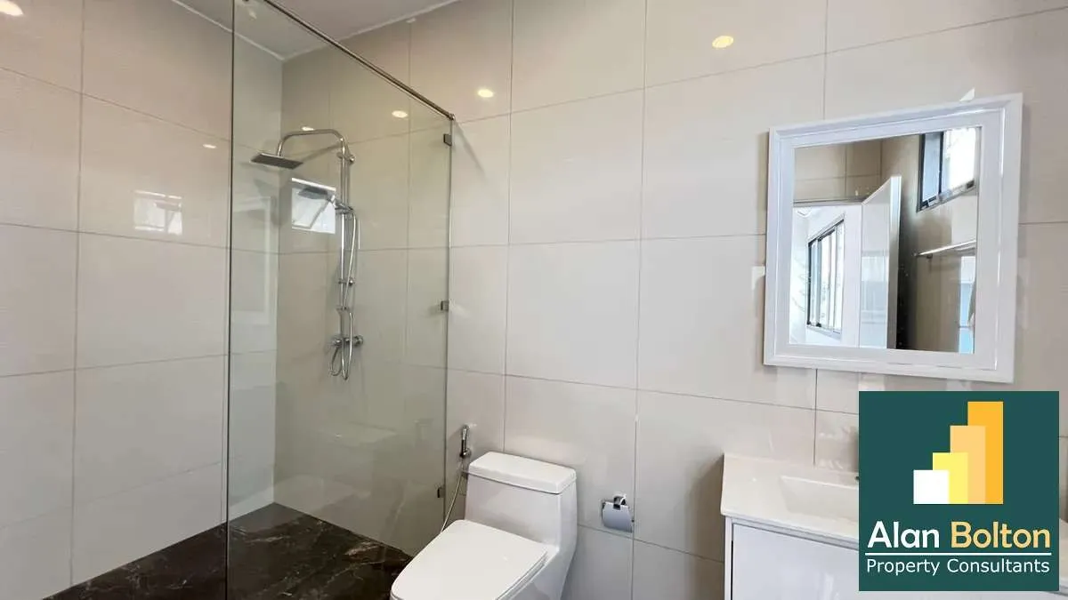 Pool villa 3 Bedrooms 3 Bathrooms in East Pattaya photo 15