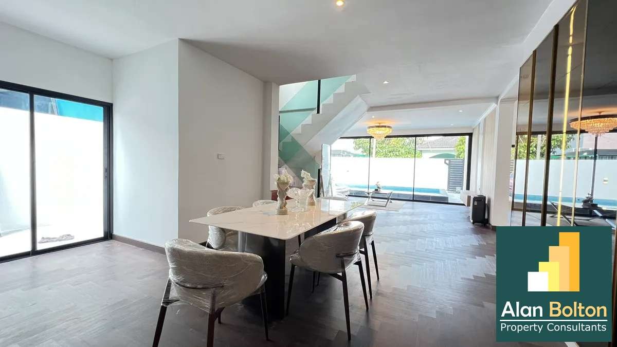 Pool villa 3 Bedrooms 3 Bathrooms in East Pattaya photo 7