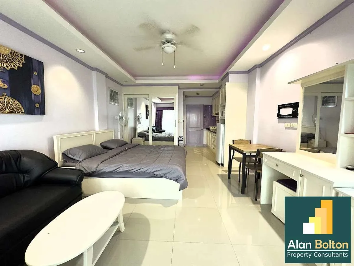 Modern Style Studio 1 bath in Baan Suan Lalana for RENT