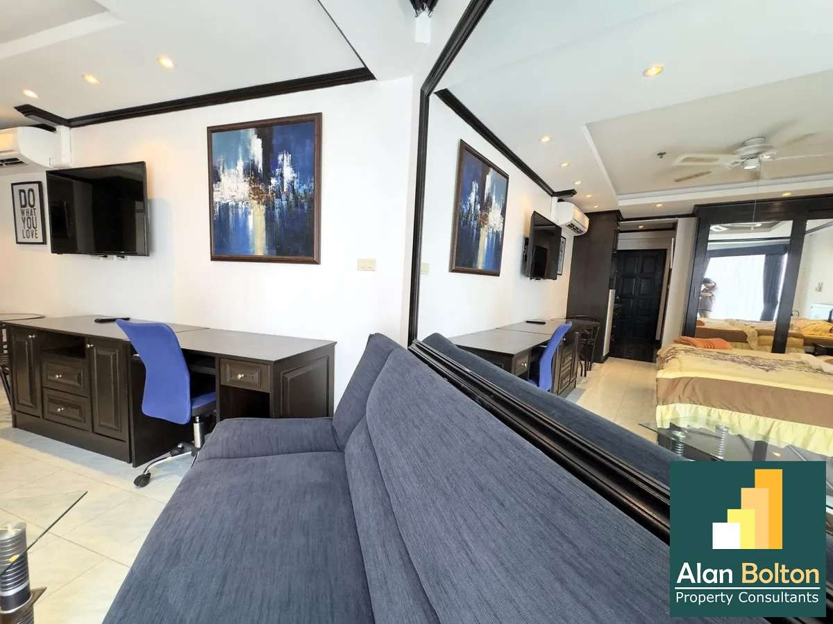 Studio Pool View 1 bathroom in Jomtien Beach Condo for SALE/RENT photo 18