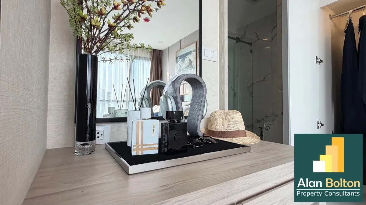 Great Sea View Condominium For Sale In Prahtamnak (Foreign ownership) photo 13