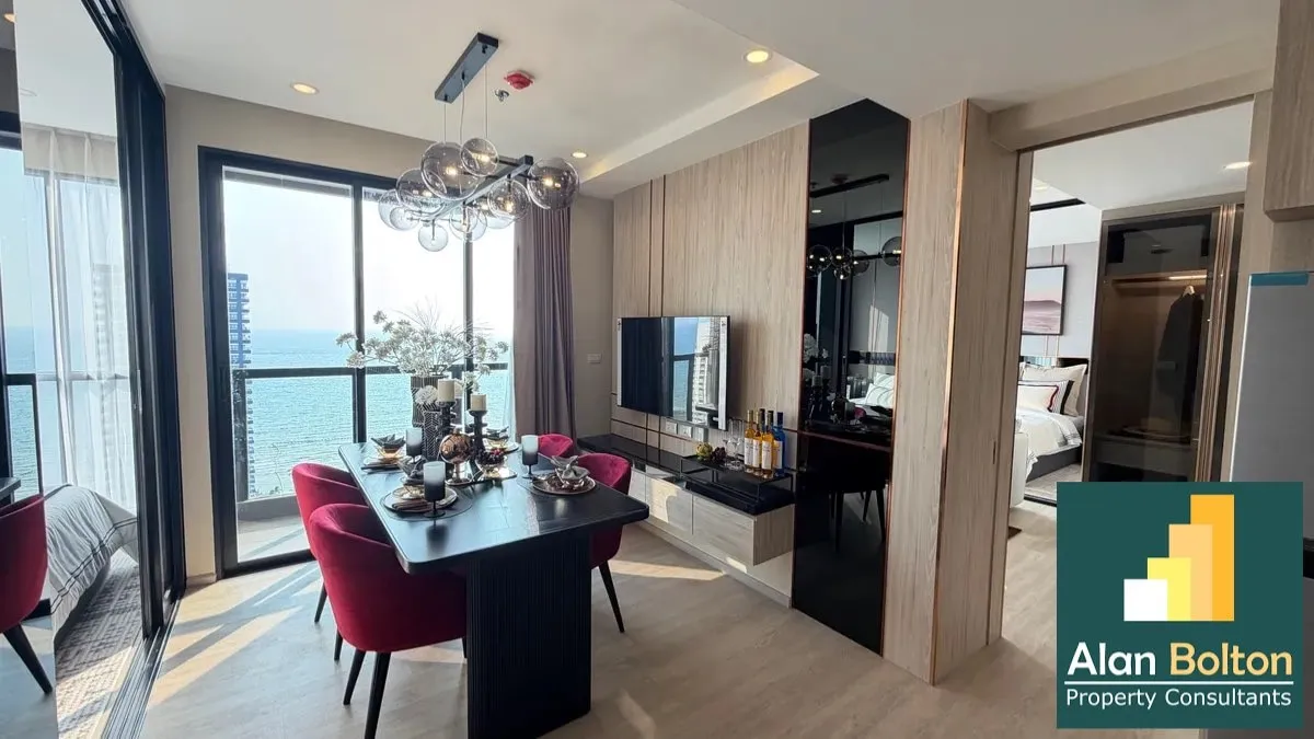 Great Sea View Condominium For Sale In Prahtamnak (Foreign ownership) photo 14