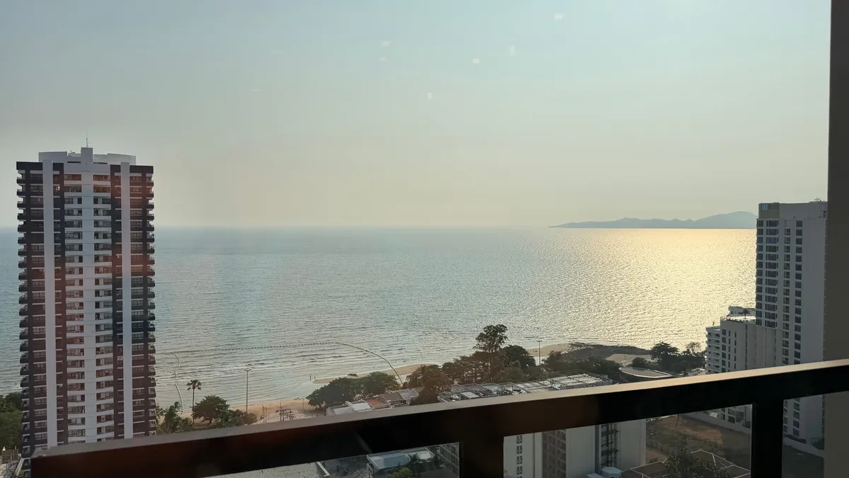 Great Sea View Condominium For Sale In Prahtamnak (Foreign ownership) photo 17