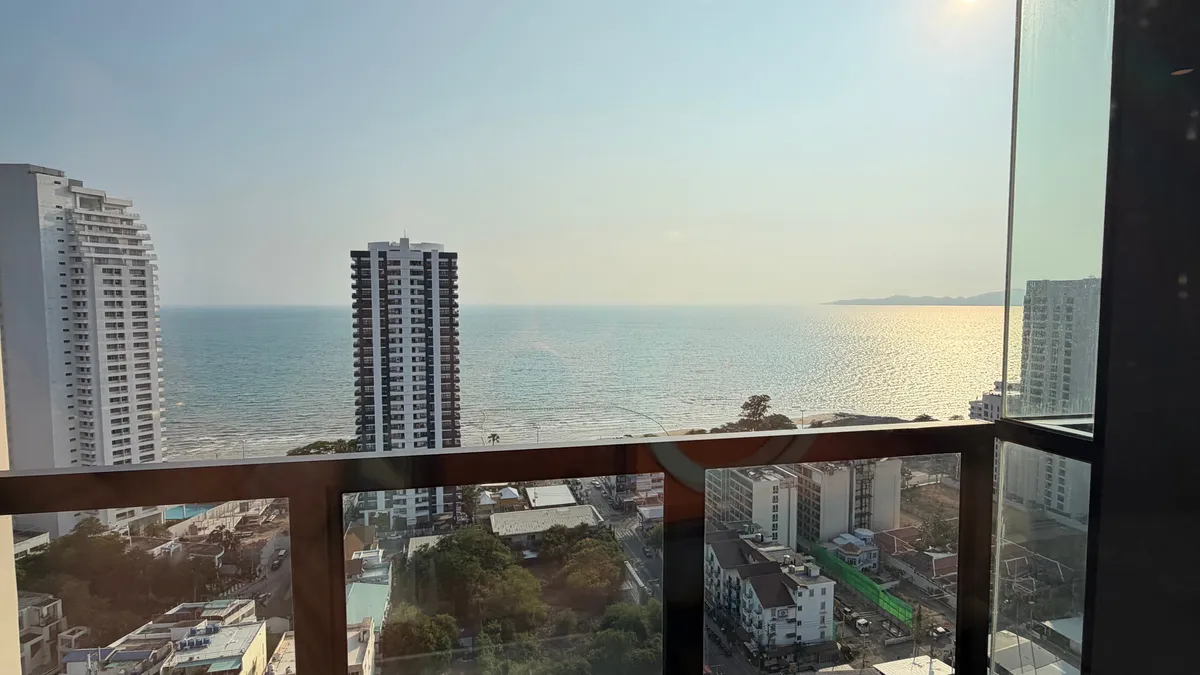 Great Sea View Condominium For Sale In Prahtamnak (Foreign ownership) photo 25