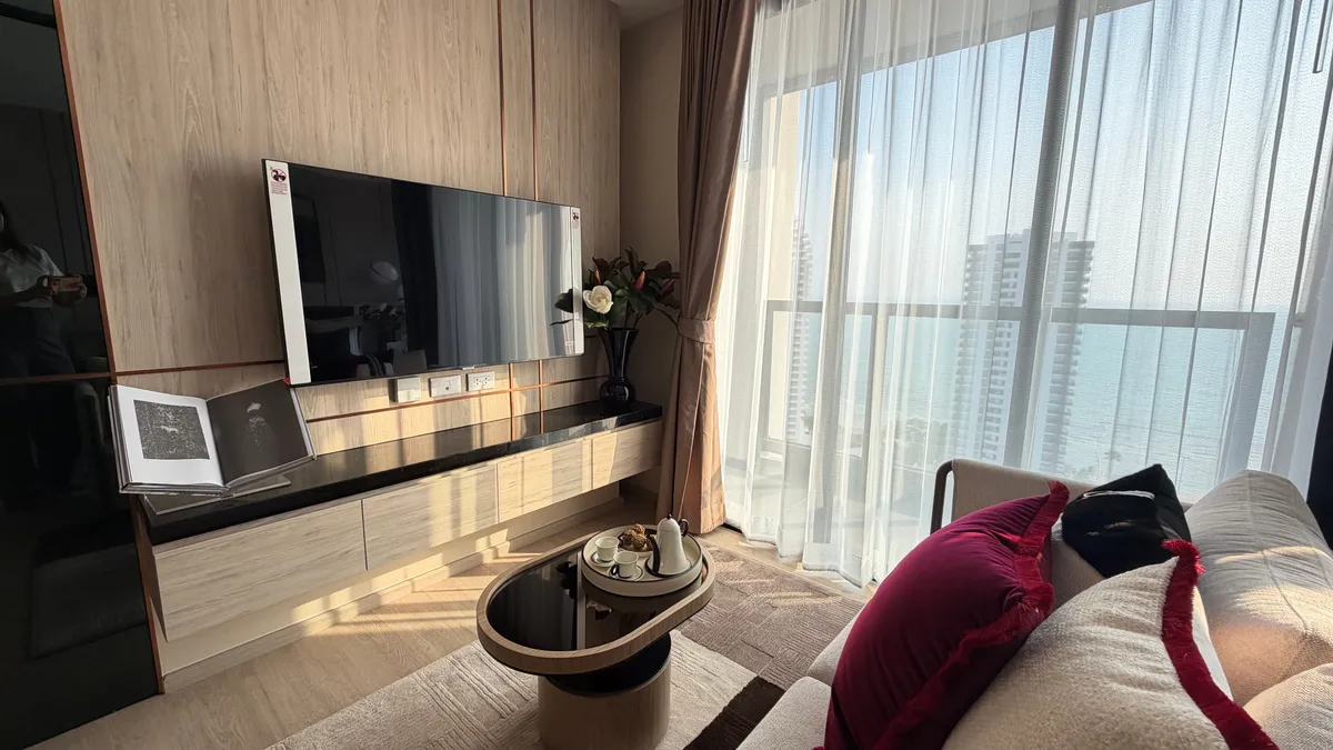 Great Sea View Condominium For Sale In Prahtamnak (Foreign ownership) photo 26