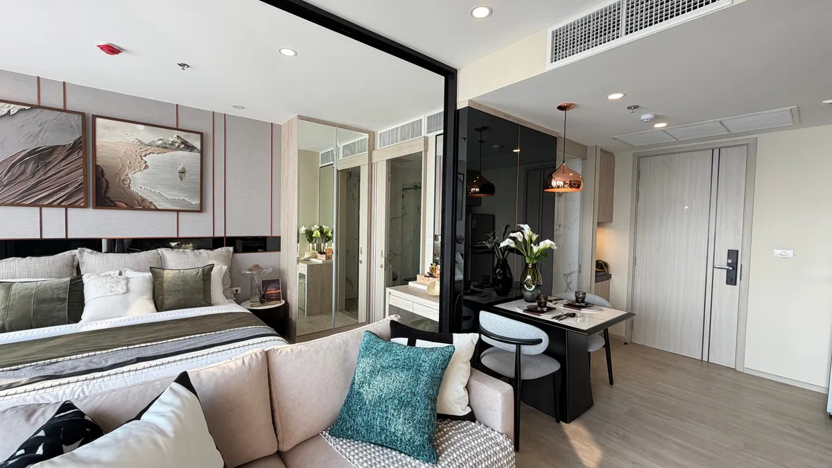 Stunning Sea view 1 bedroom condo for sale in Prahtamnak photo 12