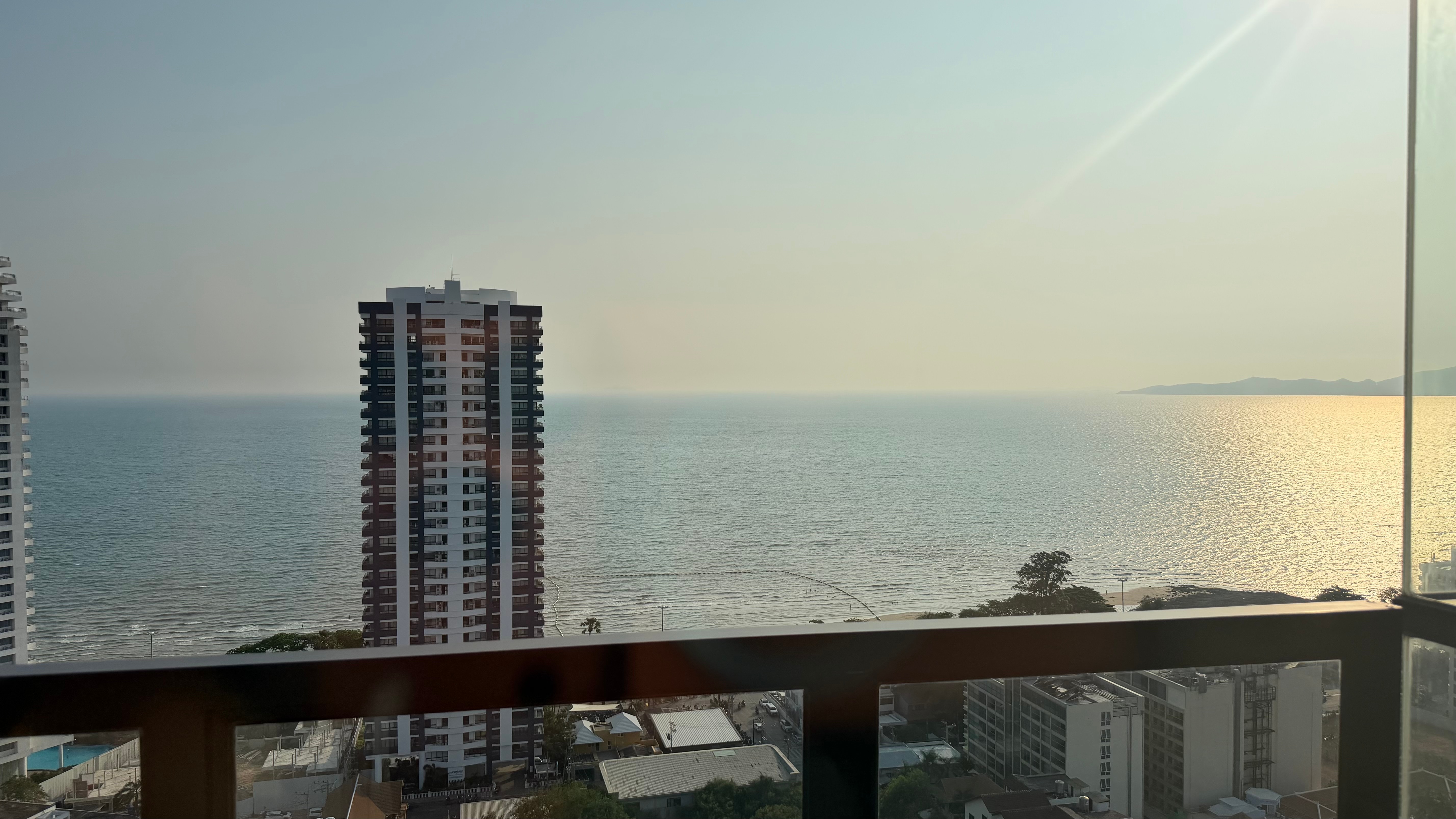 Stunning Sea view 1 bedroom condo for sale in Prahtamnak photo 21