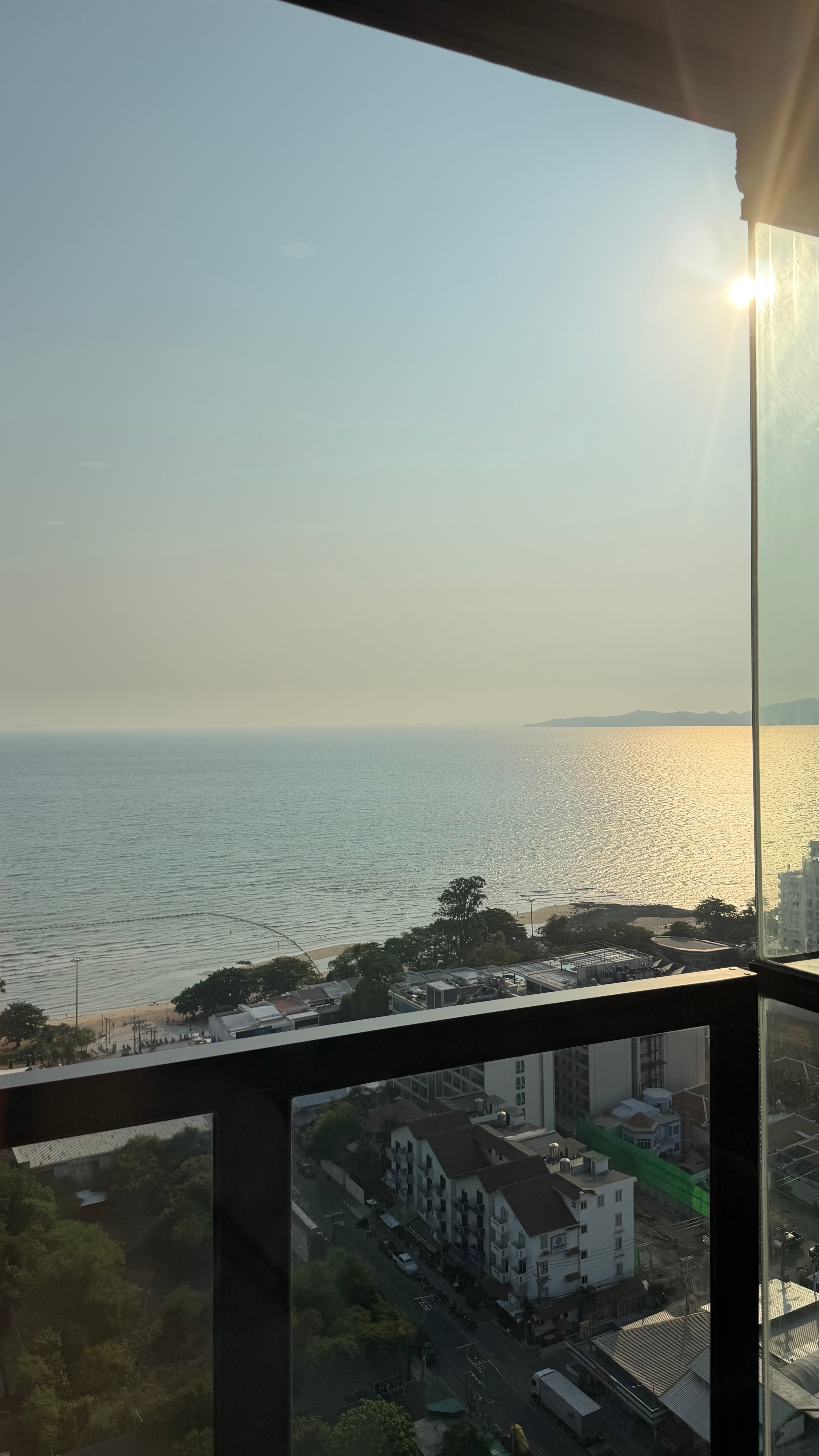 Stunning Sea view 1 bedroom condo for sale in Prahtamnak photo 20