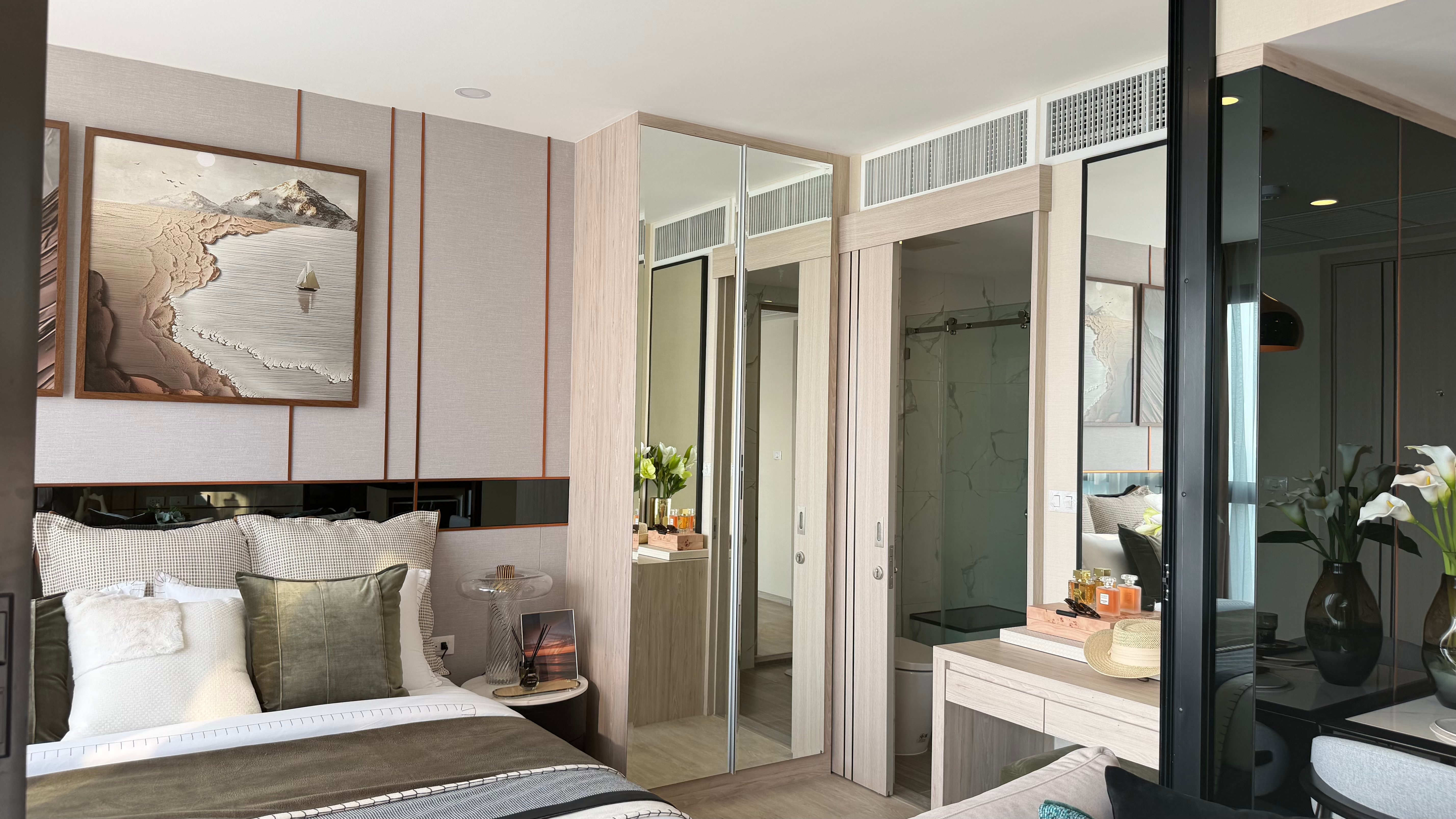 Stunning Sea view 1 bedroom condo for sale in Prahtamnak photo 19
