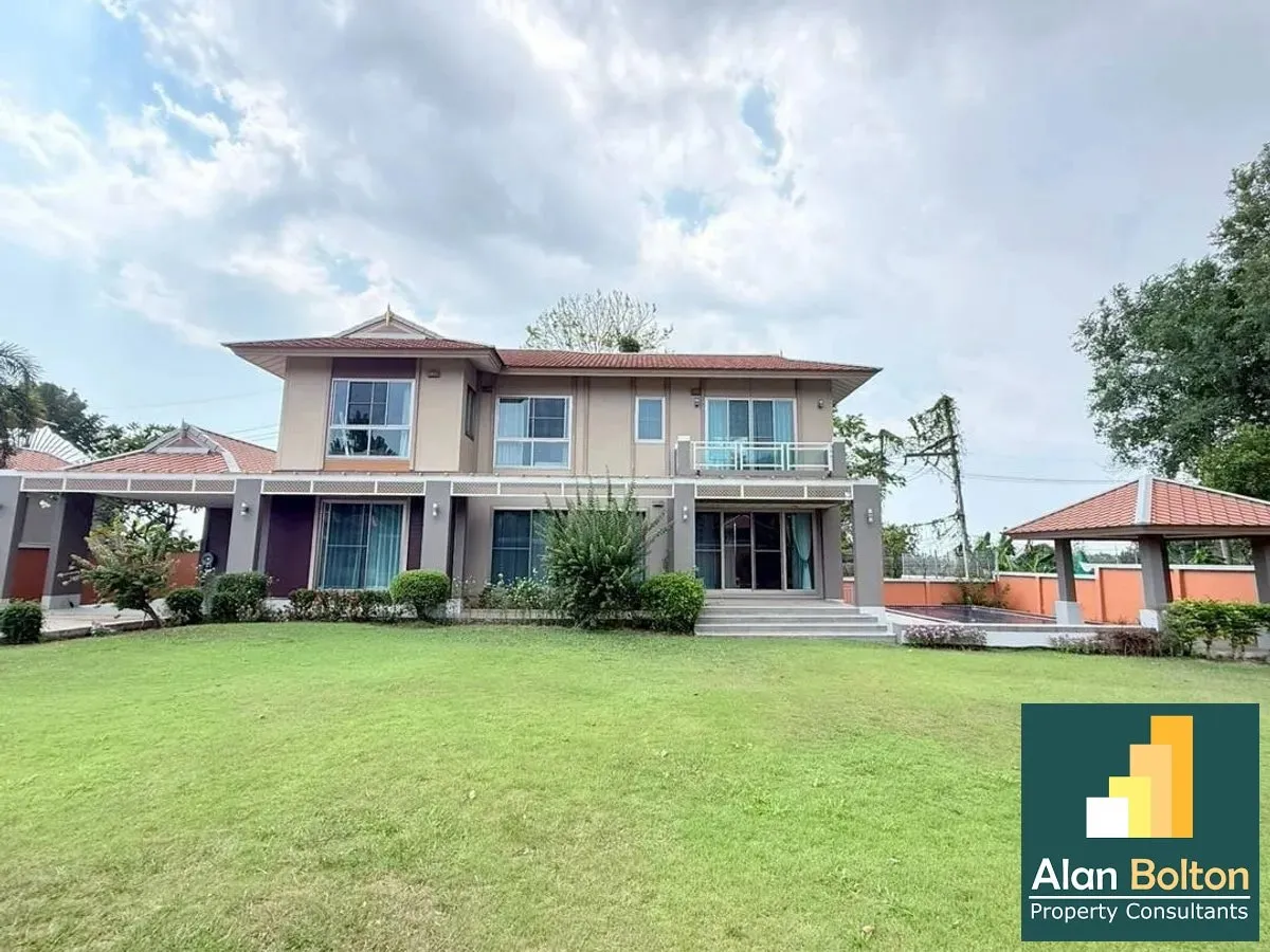 4 Bedroom Pool Villa For Rent Near Regent School