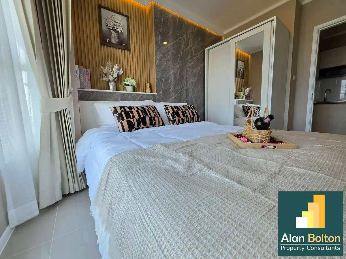 Sea View Condo For Sale In Jomtien photo 27