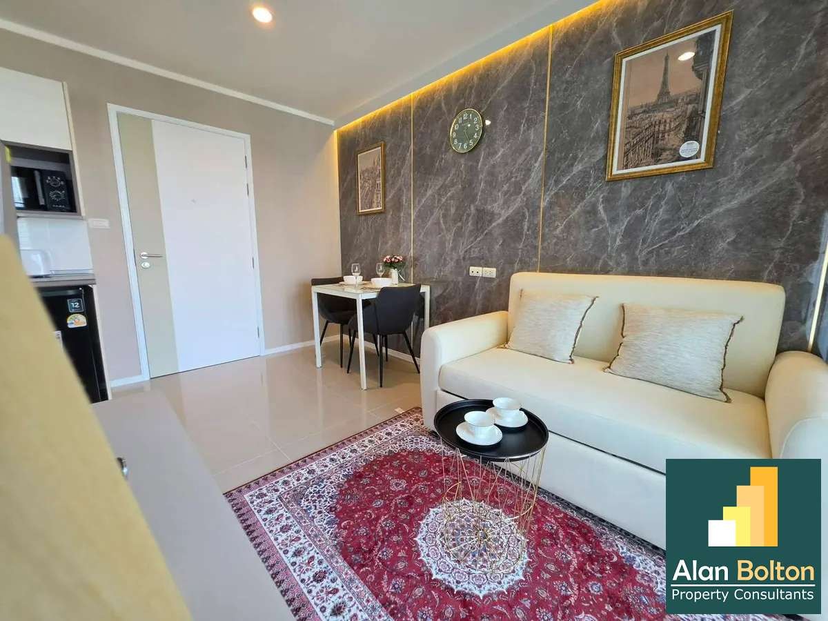 Sea View Condo For Sale In Jomtien photo 24