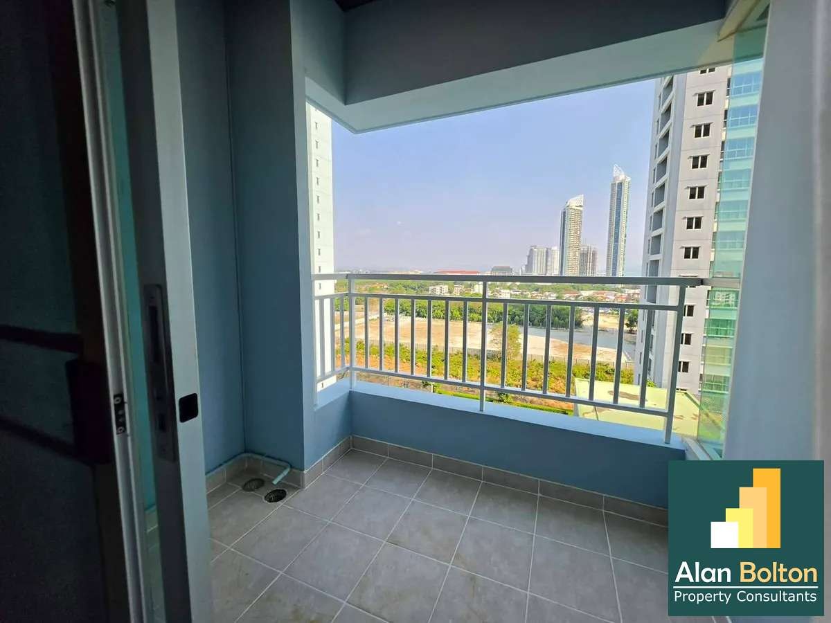 Sea View Condo For Sale In Jomtien photo 11