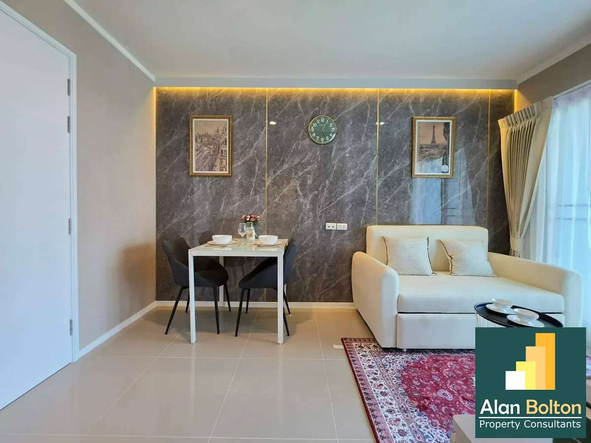 Sea View Condo For Sale In Jomtien photo 12