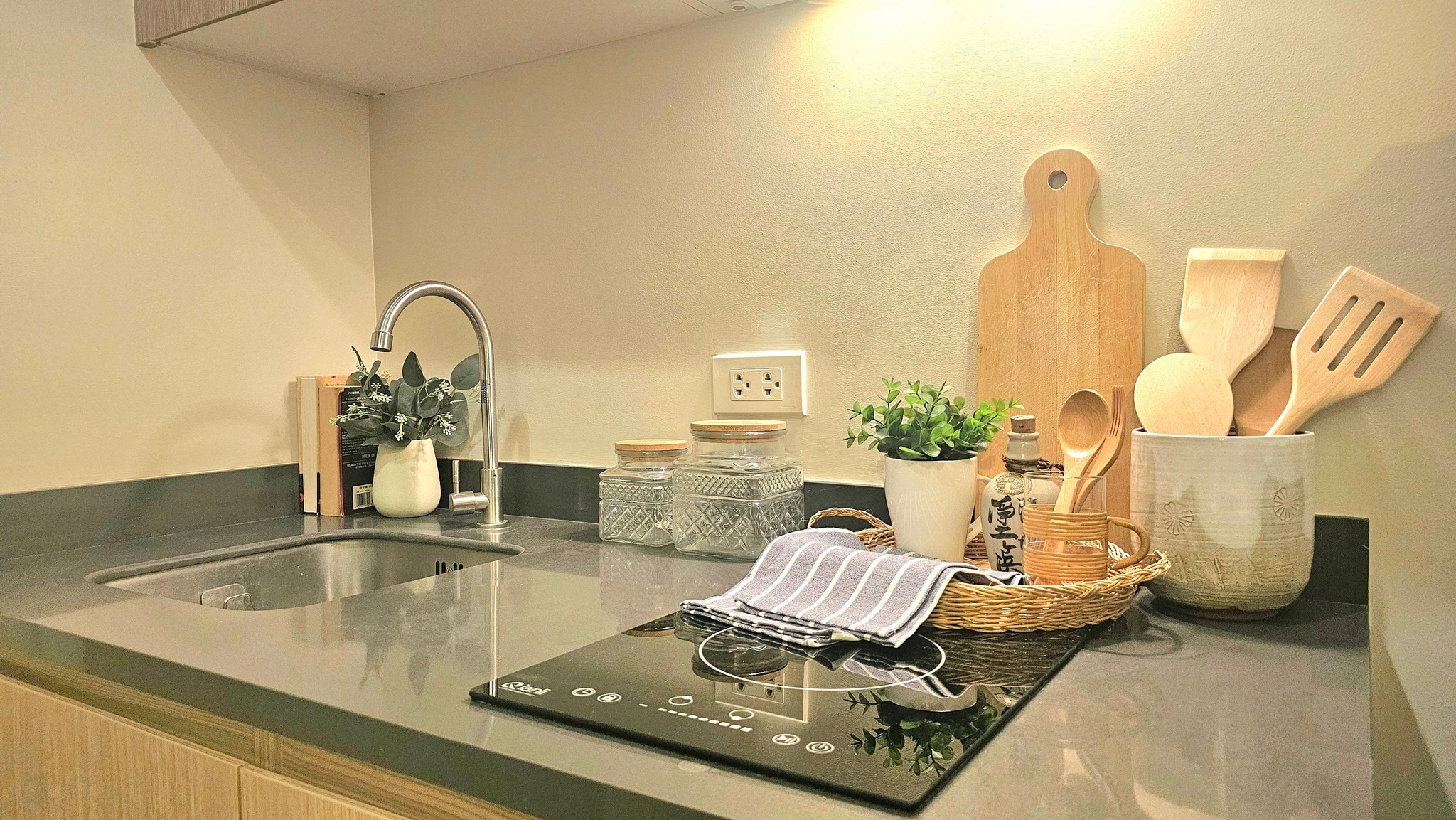 Modern Decoration Studio 1 bathroom in Unixx for SALE photo 20