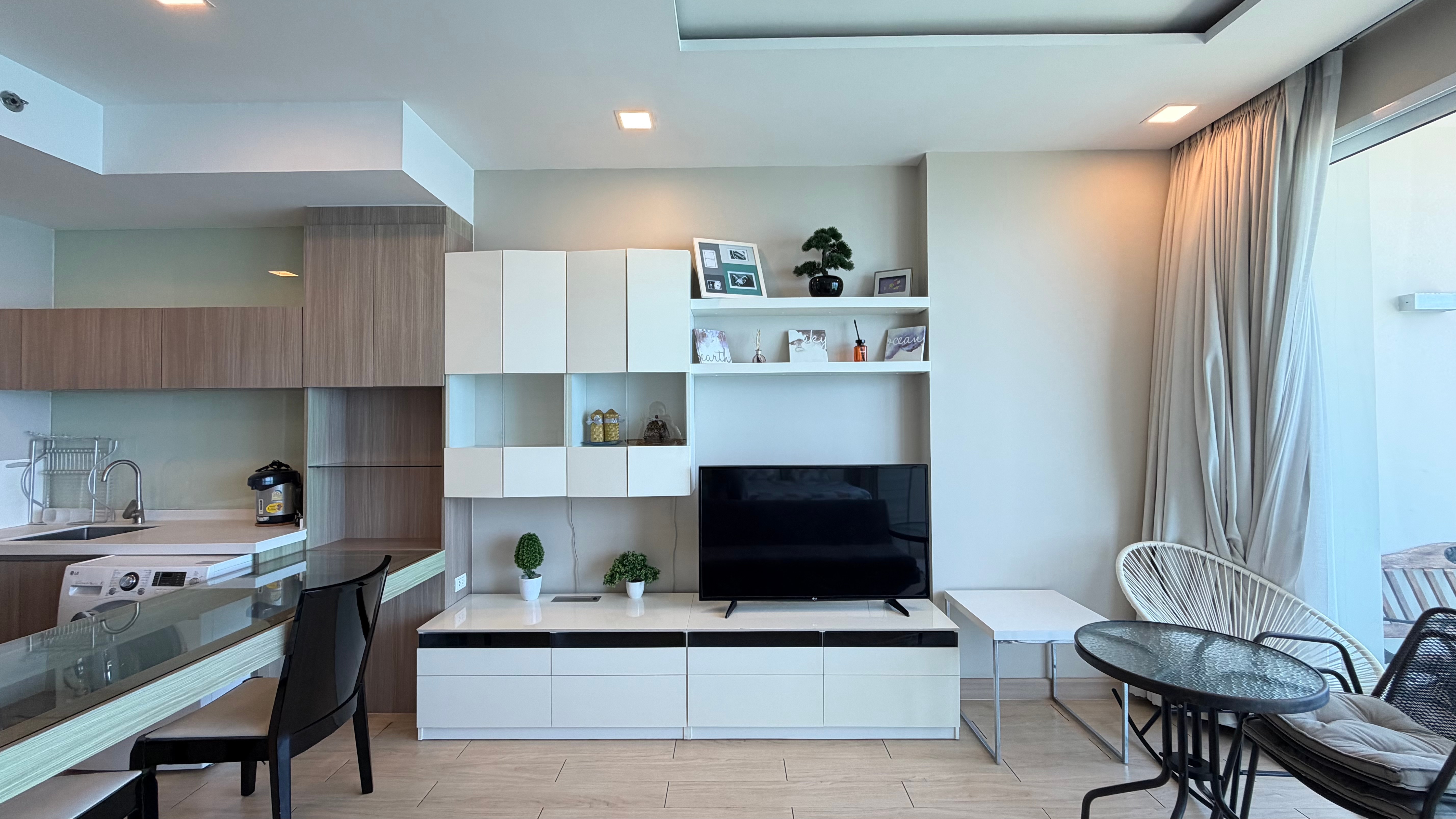 Sea View Condo for rent in Jomtien photo 15