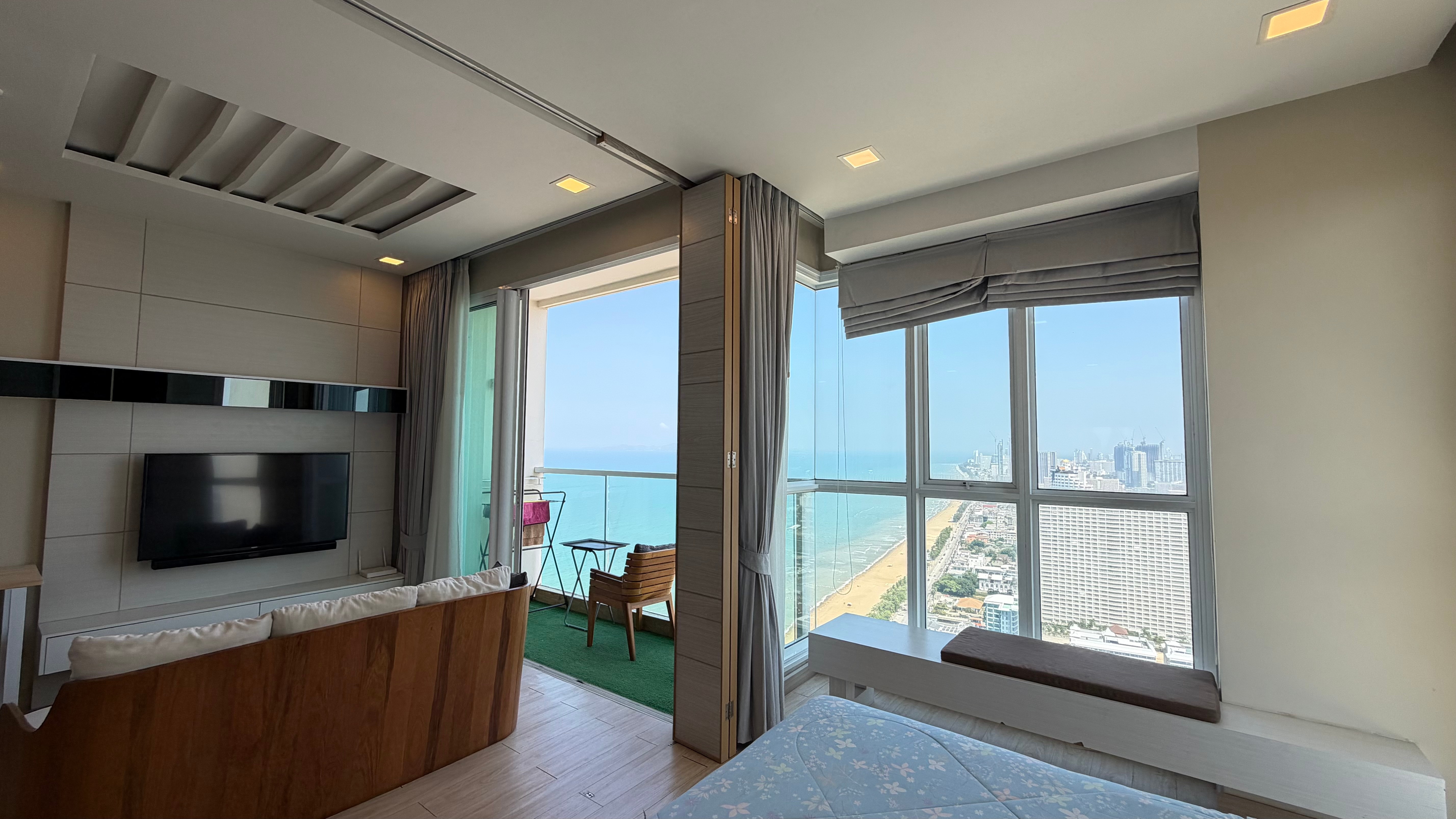 Sea view condo For Rent In Jomtien photo 19