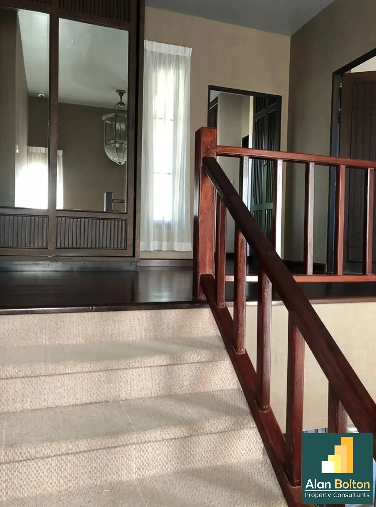 Bali Style 3 Bed 3 Bath Pool Villa In East Pattaya photo 13