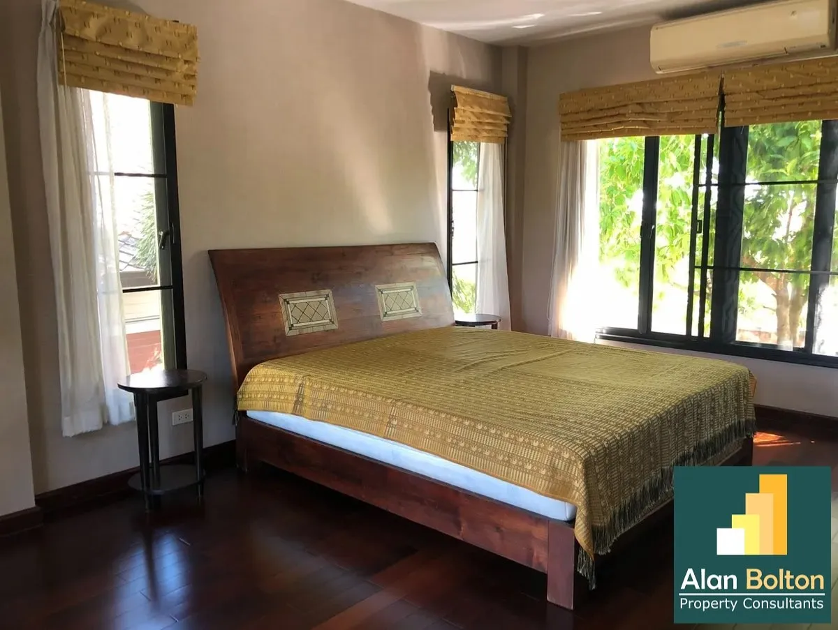 Bali Style 3 Bed 3 Bath Pool Villa In East Pattaya photo 18