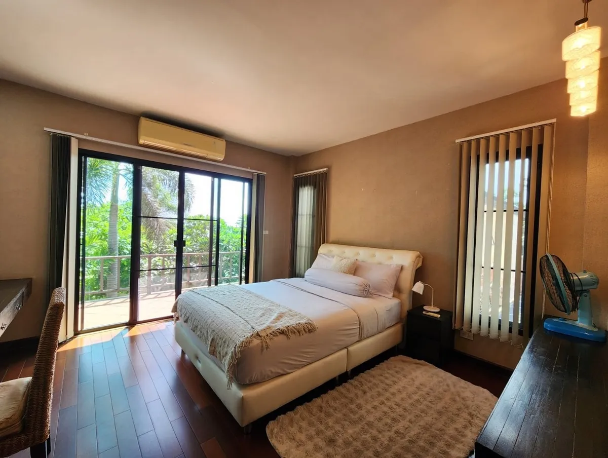 Bali Style 3 Bed 3 Bath Pool Villa In East Pattaya photo 24