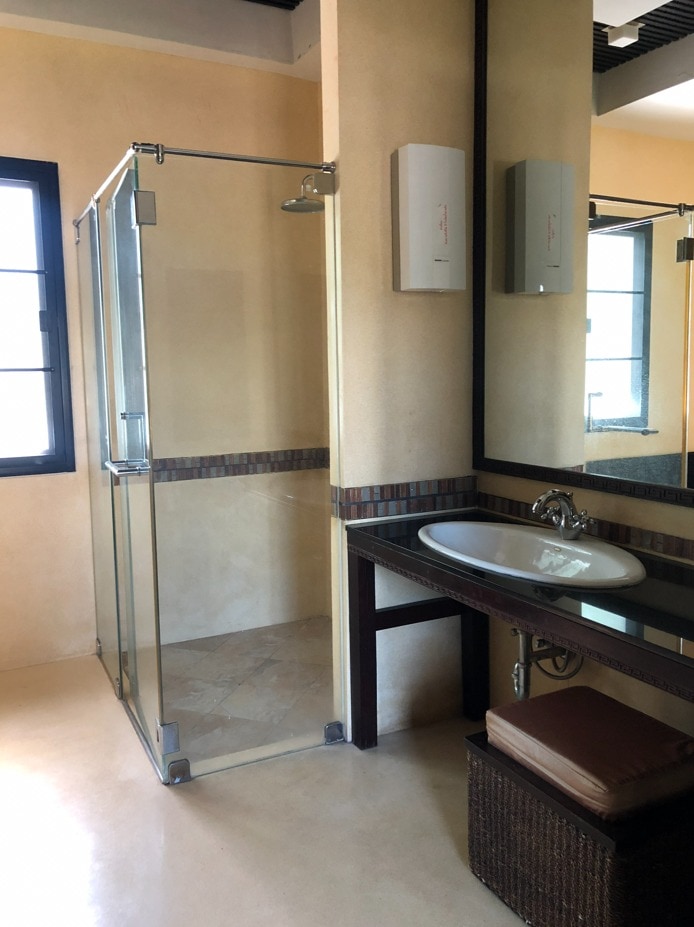 Bali Style 3 Bed 3 Bath Pool Villa In East Pattaya photo 41
