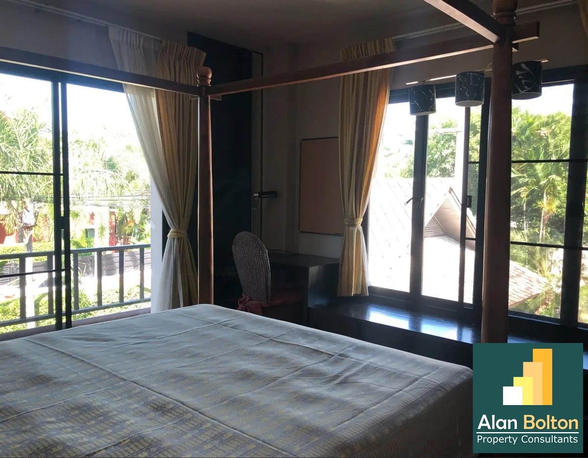 Bali Style 3 Bed 3 Bath Pool Villa In East Pattaya photo 25