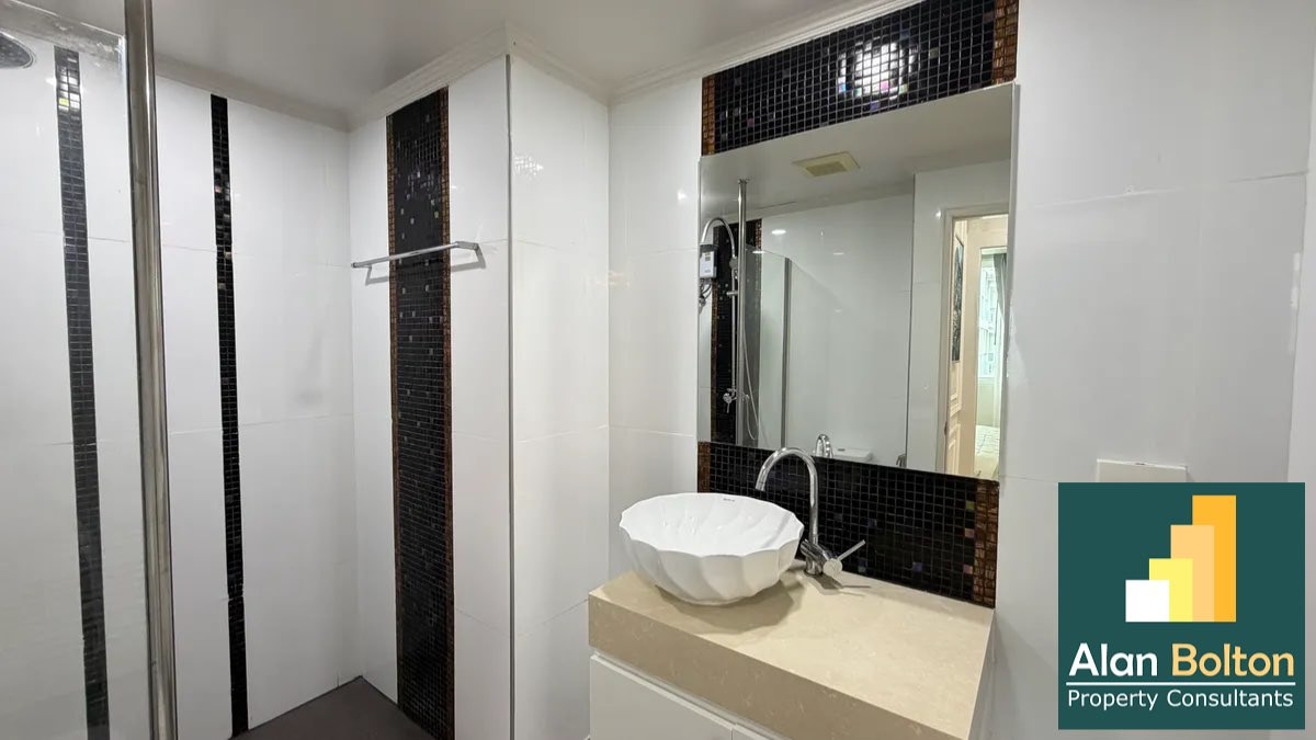 Newly Renovated Condo For Sale In Jomtien photo 8