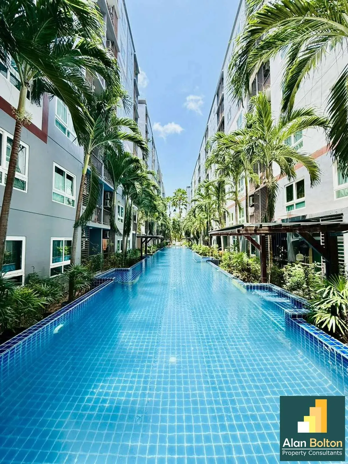 Newly Renovated Condo For Sale In Central Pattaya photo 5