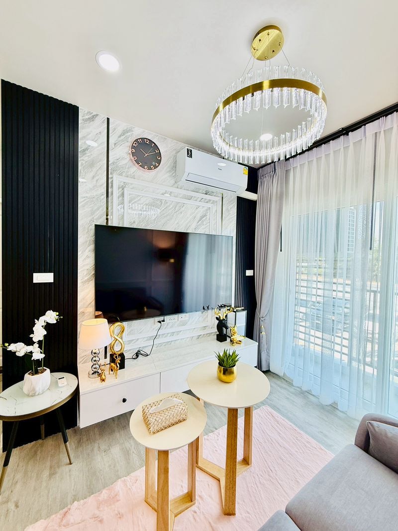 Newly Renovated Corner unit Condominium For Sale In East Pattaya photo 51