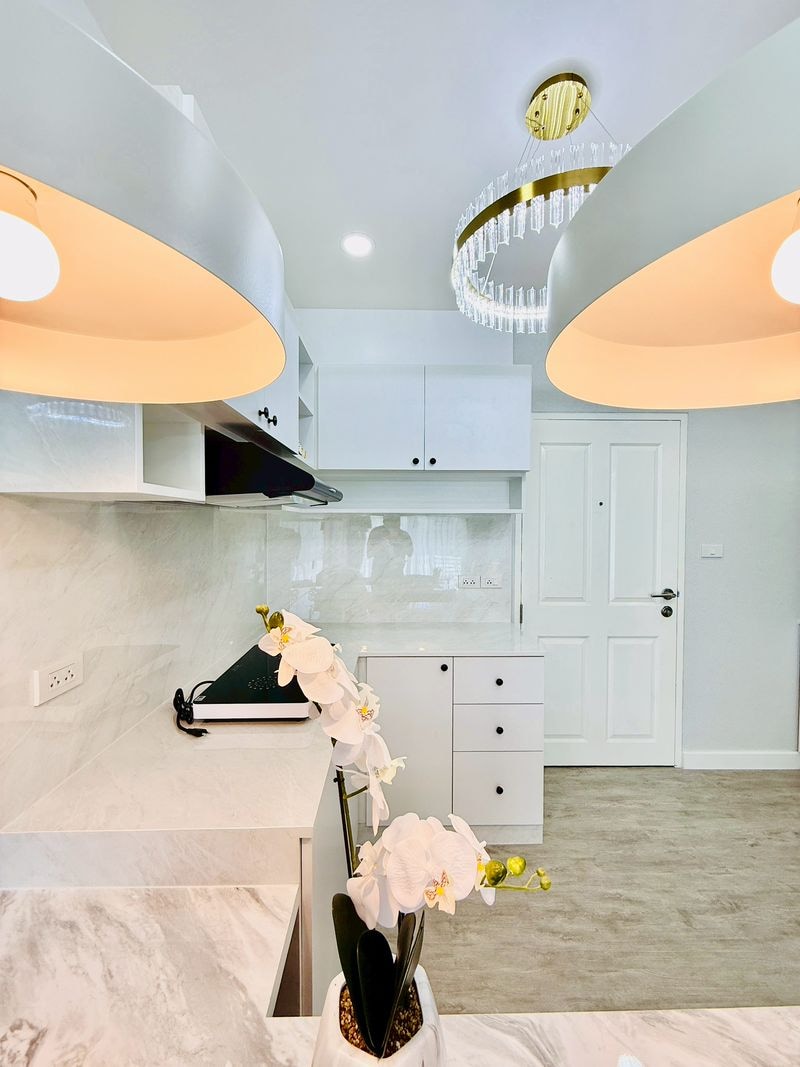 Newly Renovated Corner unit Condominium For Sale In East Pattaya photo 53