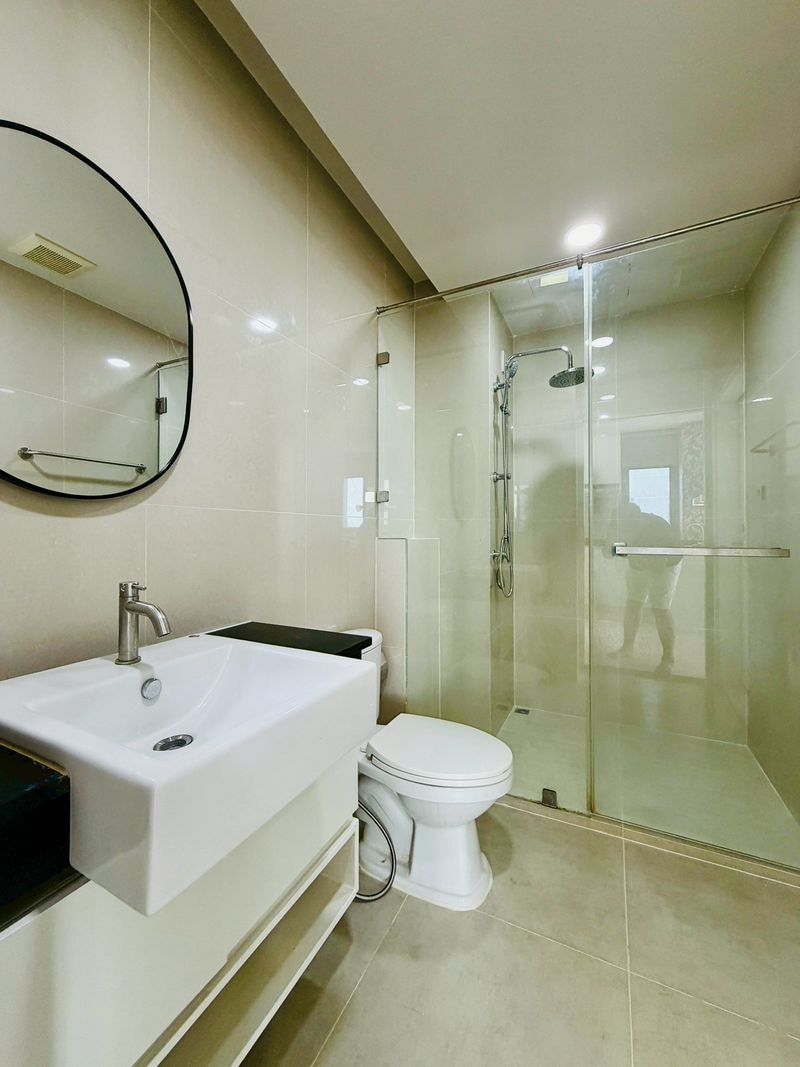 Newly Renovated Corner unit Condominium For Sale In East Pattaya photo 66