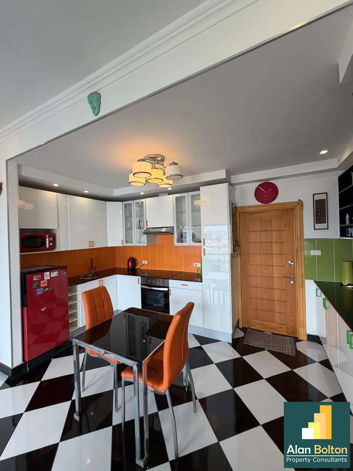 Two Bed Two Bath Unit In Popular Central Pattaya Condo photo 9