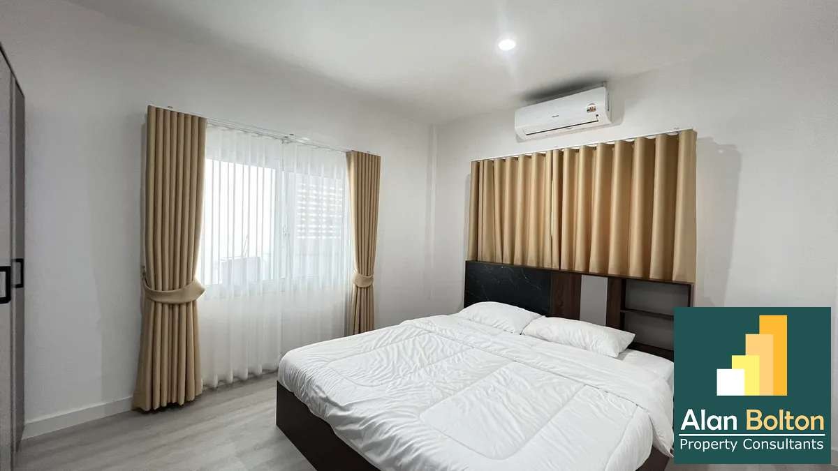 2 Bedroom 1 Bathroom un East Pattaya photo 8