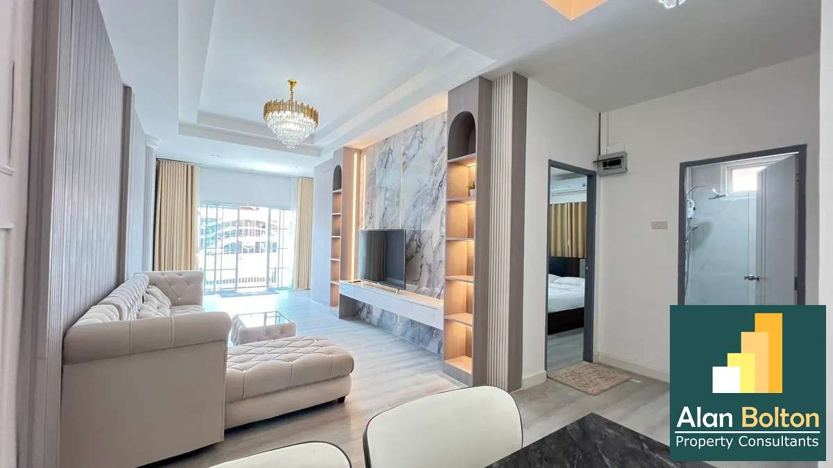 2 Bedroom 1 Bathroom un East Pattaya photo 7