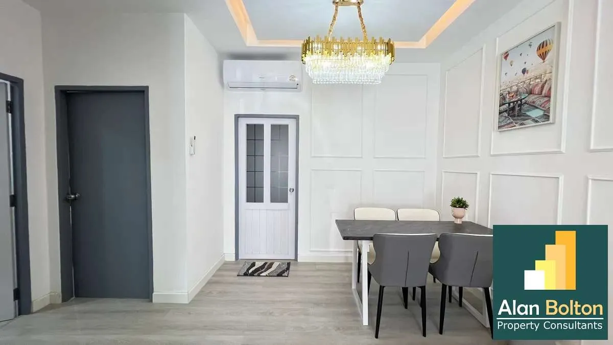 2 Bedroom 1 Bathroom un East Pattaya photo 4