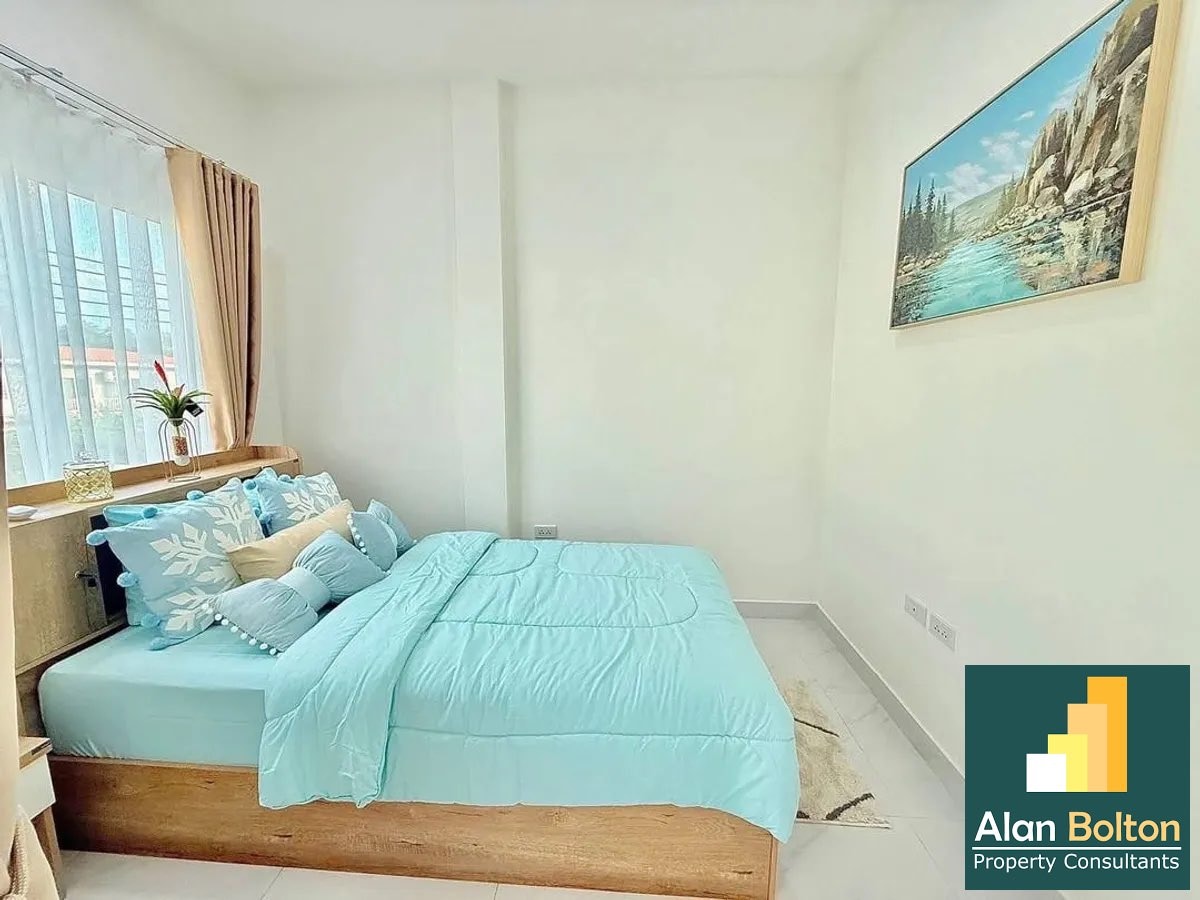 New Town Home For Sale Near Mabprachan Lake photo 20
