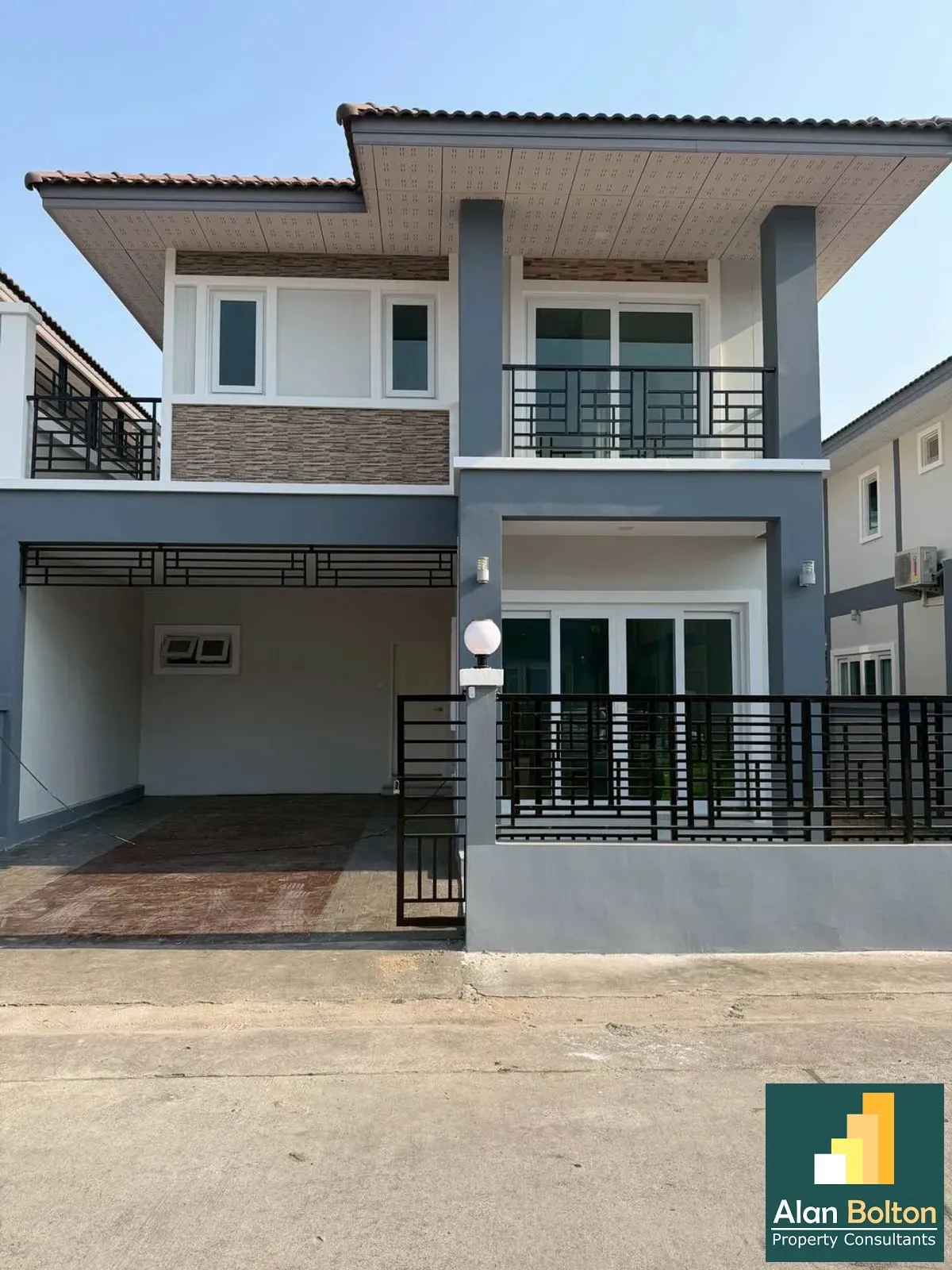 Single House For Sale (Unfurnished) In East Pattaya
