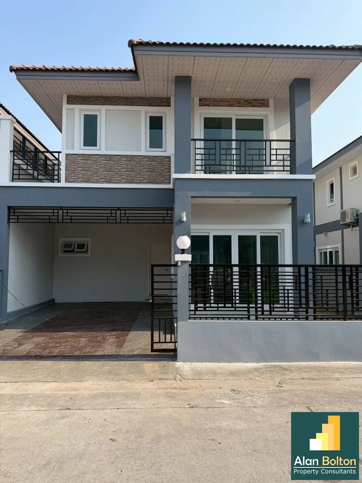 Single House For Sale (Unfurnished) In East Pattaya