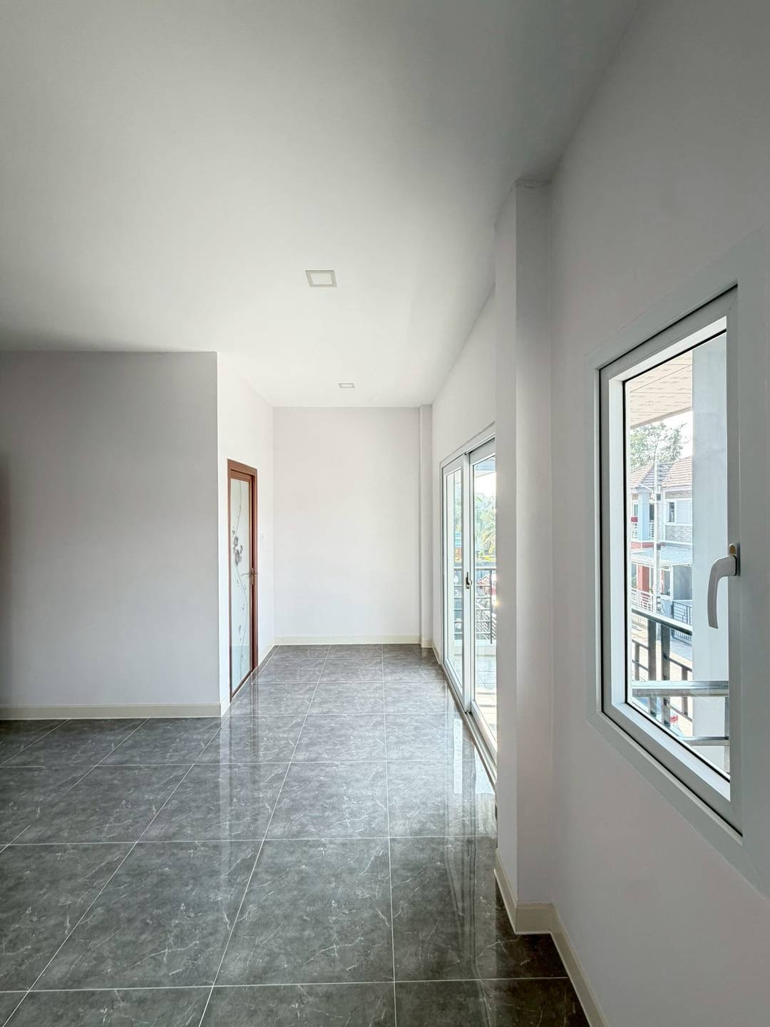 Single House For Sale (Unfurnished) In East Pattaya photo 24