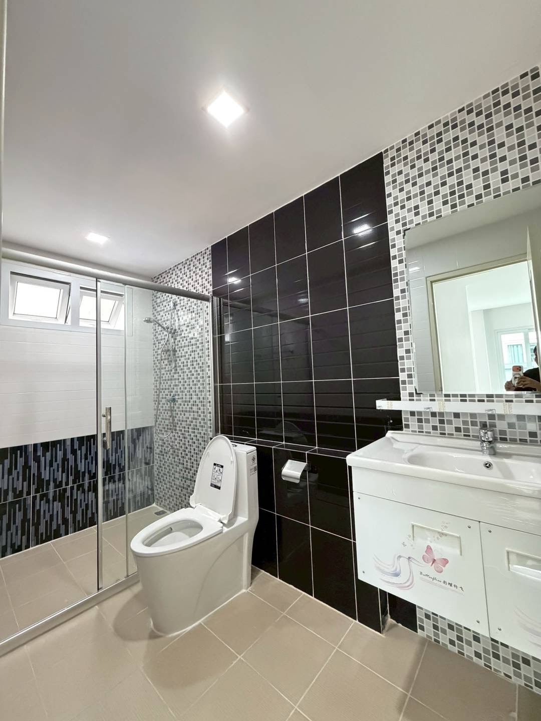 Single House For Sale (Unfurnished) In East Pattaya photo 27
