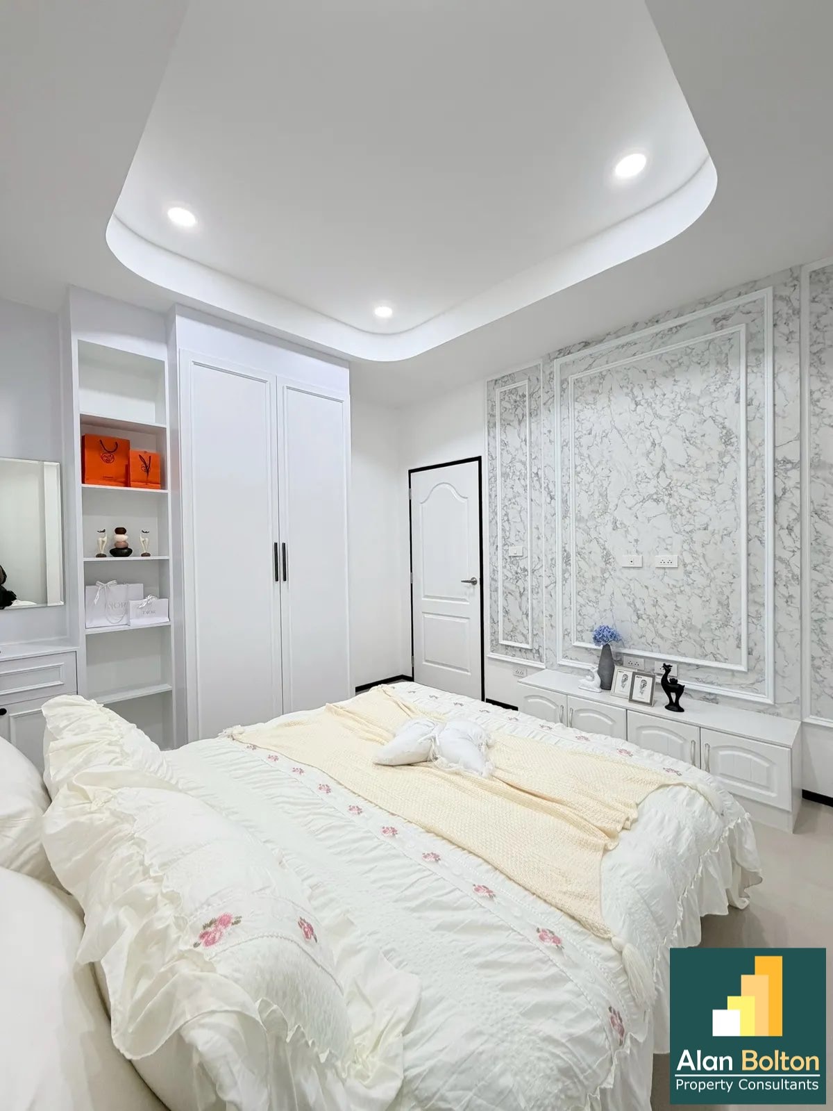 3 Bedroom House For Sale In East Pattaya photo 17