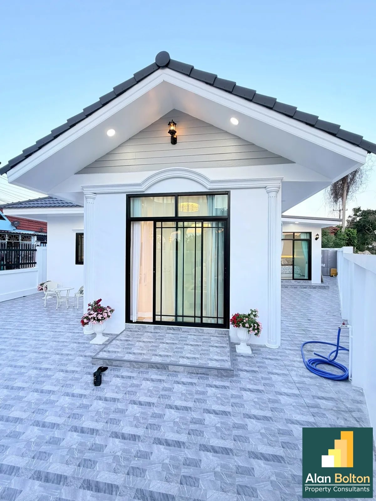 3 Bedroom House For Sale In East Pattaya photo 4