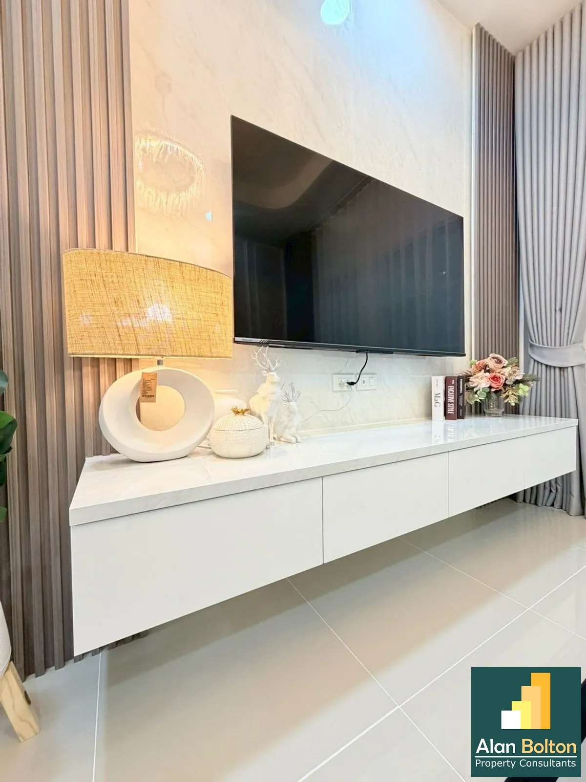 Newly Renovated House for Sale in East Pattaya photo 13